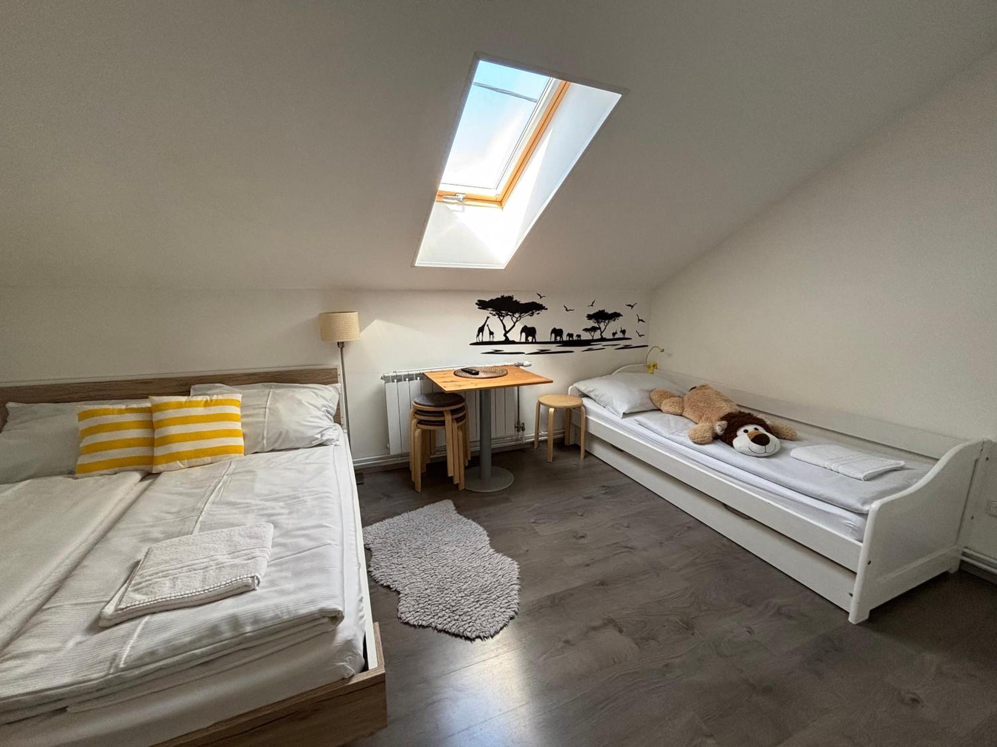 Apartmany Marco Polo เลดนิตเซ ภายนอก รูปภาพ